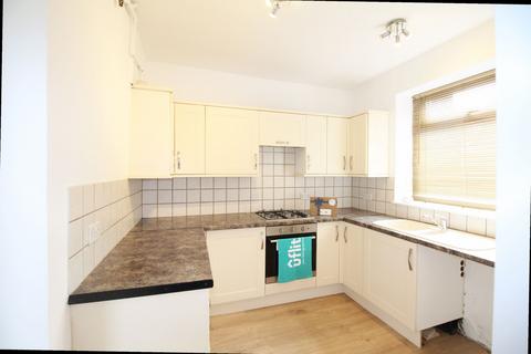 2 bedroom terraced house to rent, Bawtry Road, Bramley, Rotherham