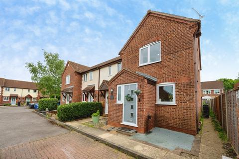 End of terrace house - Powderham Avenue, WORCESTER