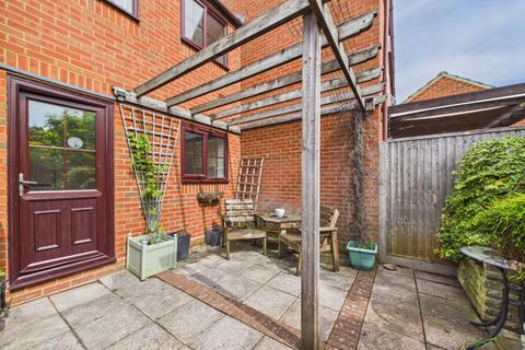 2 bedroom terraced house for sale, Waterhouse Mead, College Town, Sandhurst, Berkshire, GU47