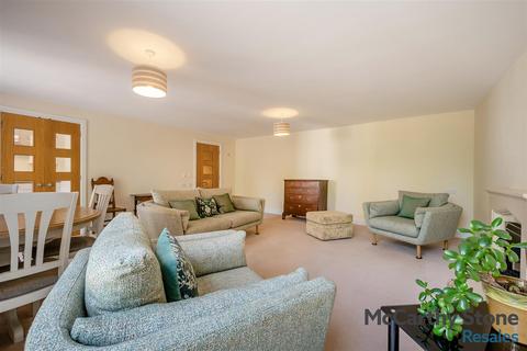 1 bedroom apartment for sale, Wardington Court, Welford Road, Northampton,