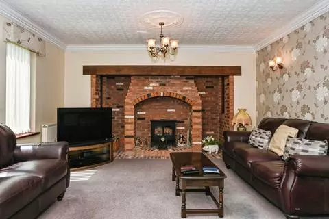 3 bedroom bungalow for sale – pohled 4