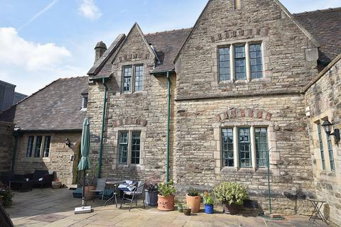 2 bedroom flat for sale, Barracks Square, Macclesfield, SK11