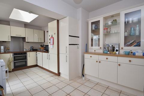 2 bedroom flat for sale, Barracks Square, Macclesfield, SK11