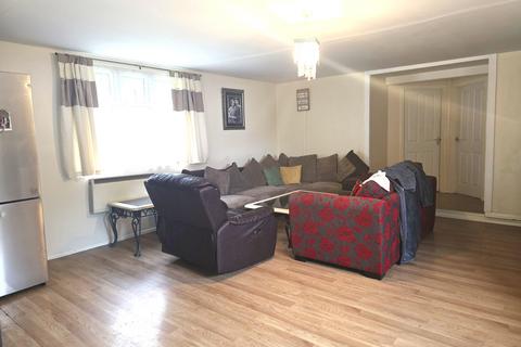 2 bedroom bungalow to rent, , Slough, Berkshire, SL3
