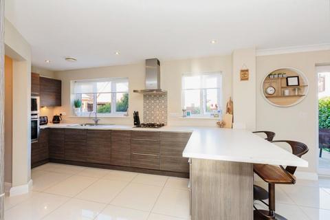 4 bedroom detached house for sale, Redwood Drive, Blackpool, FY4
