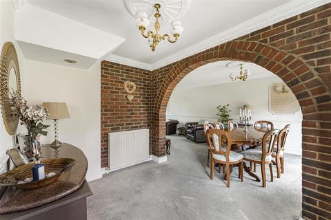 5 bedroom semi-detached house for sale, Dale View Crescent, North Chingford