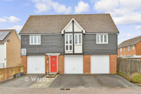 2 bedroom flat for sale, Bluebell Drive, Sittingbourne ME10