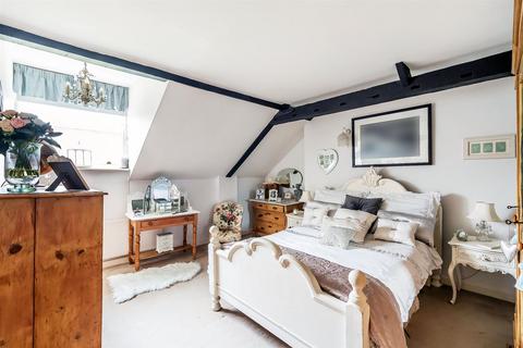 2 bedroom apartment for sale, BOOKHAM GROVE, GREAT BOOKHAM, KT23