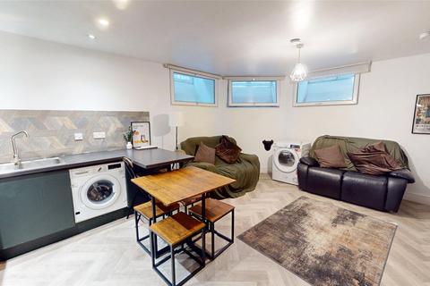 2 bedroom apartment to rent, Whitworth House, Whitworth Street M1