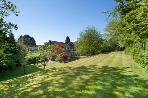 4 bedroom detached house for sale, Pine Walk, Cobham, KT11