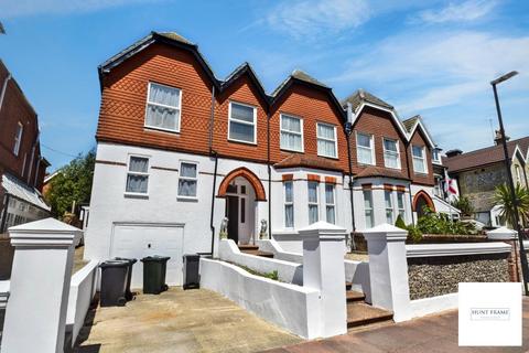 6 bedroom semi-detached house for sale, Hartfield Road, Eastbourne BN21