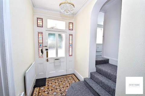 6 bedroom semi-detached house for sale, Hartfield Road, Eastbourne BN21
