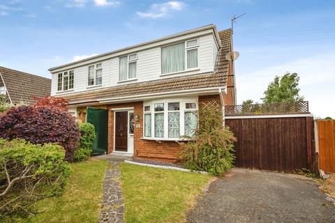 3 bedroom semi-detached house for sale, Conway Drive, Shepshed, Loughborough, Leicestershire, LE12