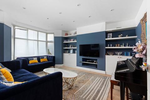 4 bedroom semi-detached house for sale, Southbourne Crescent, London, NW4