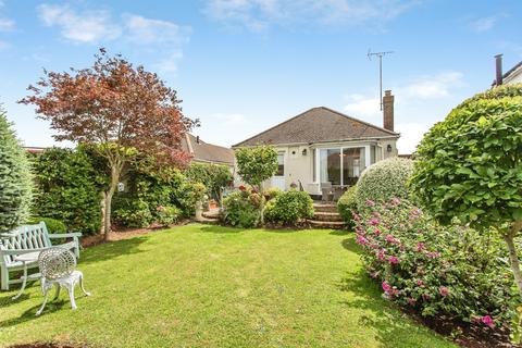 2 bedroom detached bungalow for sale, The Ryde, Leigh-On-Sea