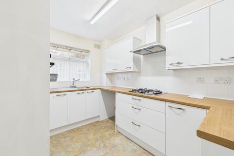 2 bedroom ground floor flat for sale, Branscombe Court, Bromley BR2
