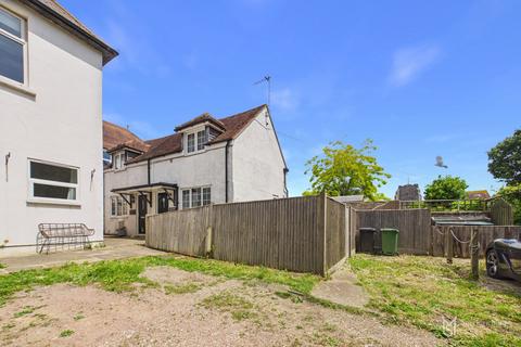 1 bedroom cottage for sale, High Street, Pevensey BN24