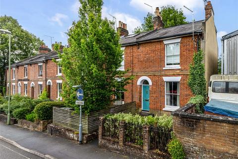 3 bedroom end of terrace house for sale, Gladstone Street, Winchester, Hampshire, SO23