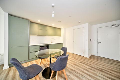 2 bedroom apartment to rent, Calibra Court, Kimpton Road, Luton