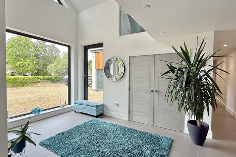 5 bedroom detached house for sale, Warren Close, Ringwood, BH24 2AJ
