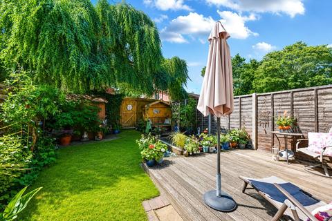 3 bedroom terraced house for sale, Dart Road, Farnborough GU14