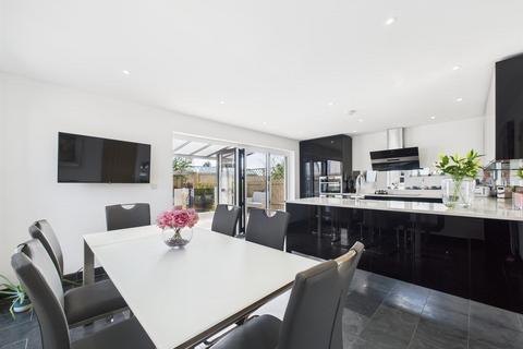 4 bedroom detached house for sale, Pixie Lane, Braunton EX33
