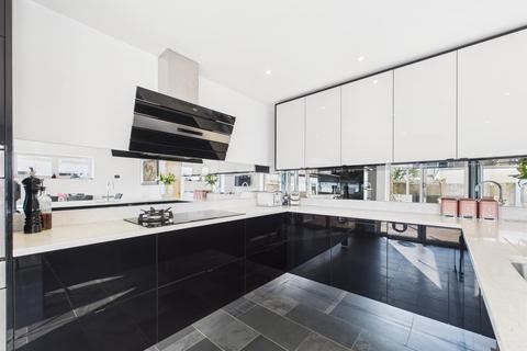 4 bedroom detached house for sale, Pixie Lane, Braunton EX33