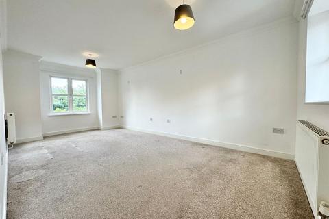 undefined, Mercers Close, Tiverton EX16