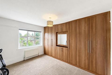 1 bedroom maisonette to rent, Heston Road, Heston TW5