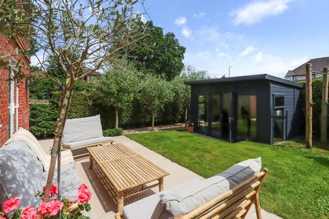 4 bedroom semi-detached house for sale, Blackthorn Close, Lower Bourne, GU10