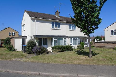 4 bedroom terraced house to rent, Haseldine Meadows, Hatfield