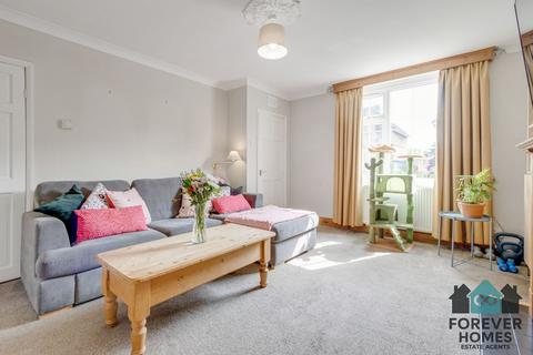 3 bedroom semi-detached house for sale, Cross Lane, Royston, S71