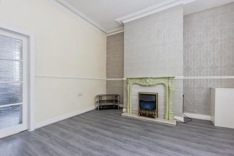 2 bedroom end of terrace house for sale, Kings Road, Ashton-under-Lyne, OL6