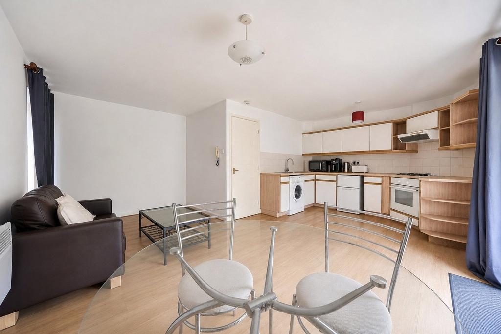 Apartment in Southampton, Bevois Valley, Portswood - View 3