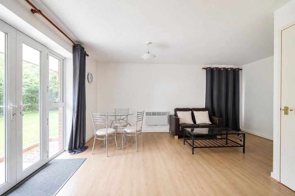 Apartment in Southampton, Bevois Valley, Portswood - View 5