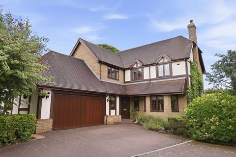 Pringle Gardens, Purley CR8