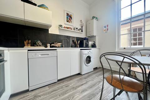 2 bedroom apartment to rent, The Armoury, Southsea, PO4