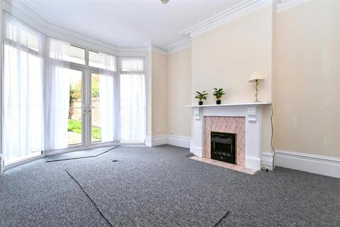 6 bedroom semi-detached house for sale, Hartfield Road, Eastbourne