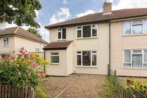 Semi-detached house - Howard Road, Cambridge CB5