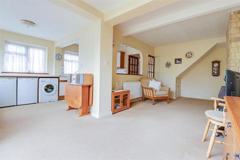 3 bedroom chalet for sale, Bohemia Chase, Leigh-on-Sea SS9