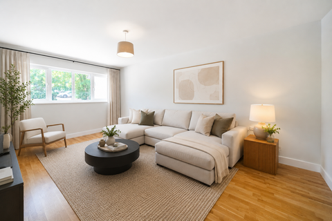 3 bedroom townhouse for sale, Pentire Place, Farnham, GU10