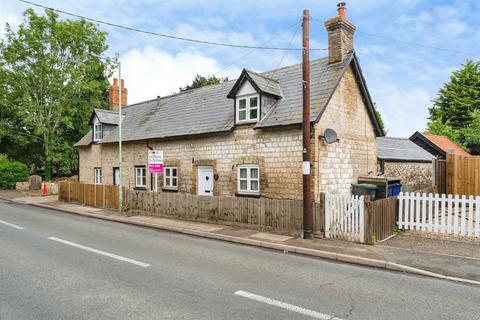 2 bedroom character property for sale, The Street, Eriswell, Brandon