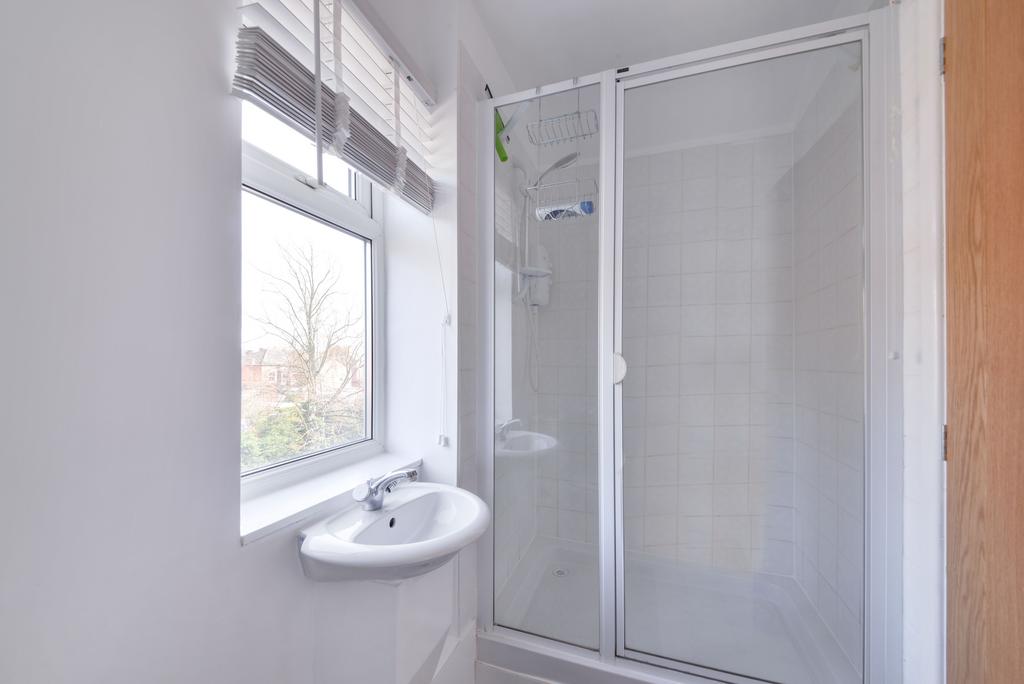 Apartment in Rushcliffe, Nottinghamshire - More