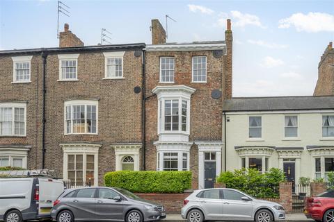 1 bedroom apartment to rent, Flat 1 Holgate Road, York, YO24 4AA