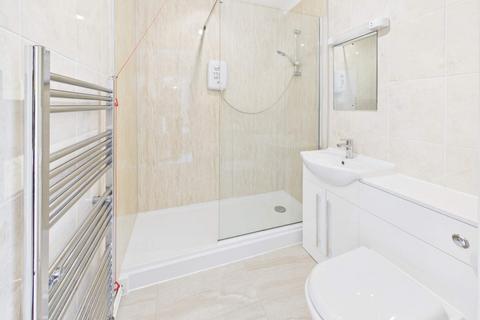 2 bedroom flat for sale, Cwrt Deri, Heol Y Felin, Rhiwbina, Cardiff, CF14