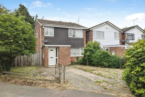 Detached house - 2 Grasscroft Drive, Cheylesmore, Coventry, West Midlands CV3 5QF