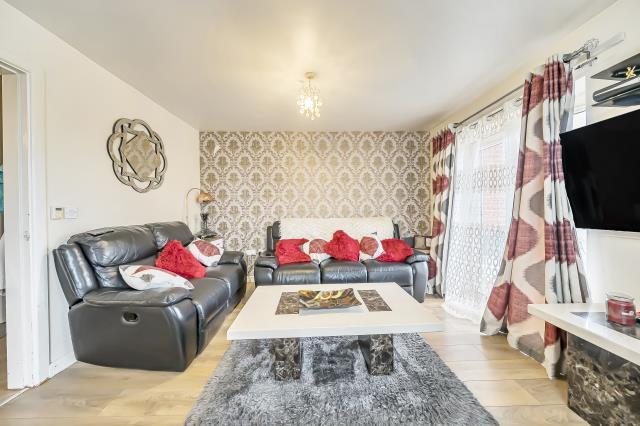 Ashhurst Way, Oxford - View 3