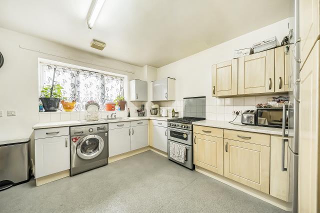 Ashhurst Way, Oxford - View 4