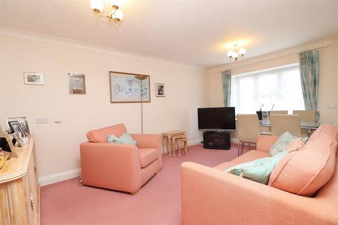 undefined, Barnet Lane, Elstree, Borehamwood