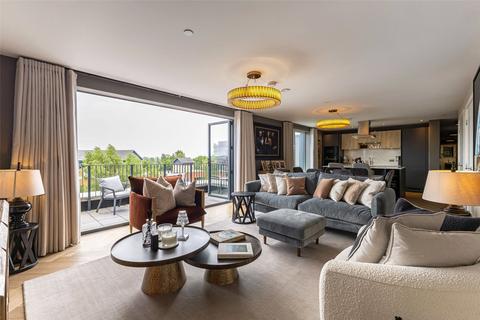3 bedroom penthouse for sale, Imperial House, Princes Gate, Homer Road, Solihull, West Midlands, B91
